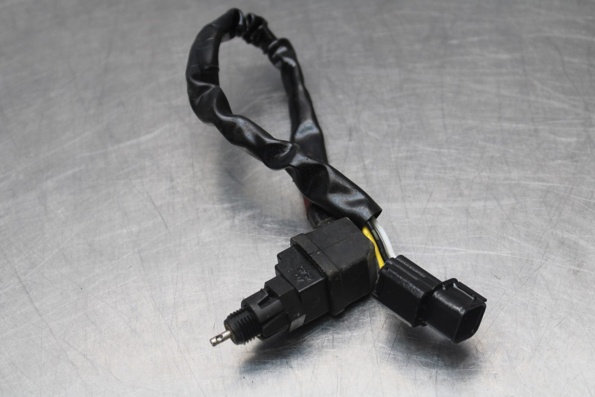 25 KAWASAKI Z900 REAR BACK BRAKE SENSOR BB928