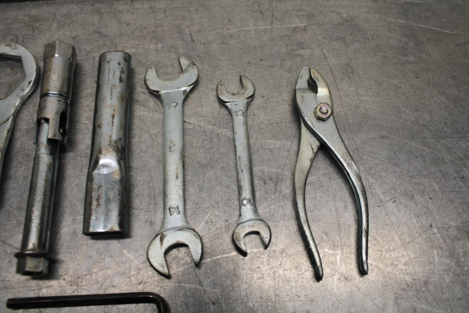 09-12 KAWASAKI NINJA ZX6R ZX600R STOCK TOOLS TOOL BAG KIT SET 56007-0052 BB617