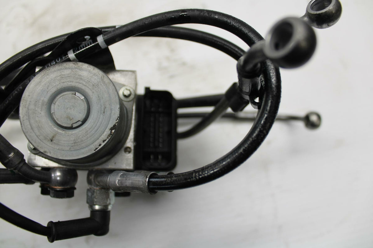 18-20 HUSQVARNA VITPILEN 401 ABS PUMP UNIT MODULE LINES BB248
