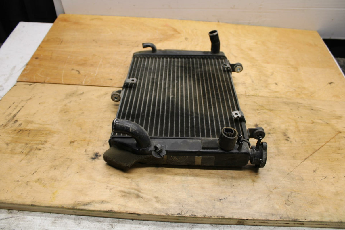 99-00 YAMAHA YZF R6 ENGINE RADIATOR MOTOR COOLER COOLING RADIATER BB327