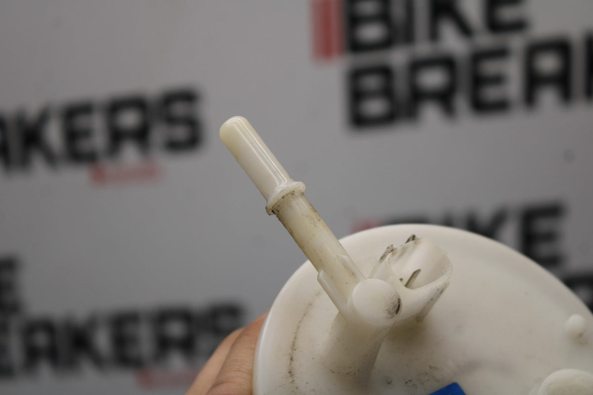 12 TRIUMPH STREET TRIPLE R FUEL PUMP GAS PETROL SENDER UNIT BB914