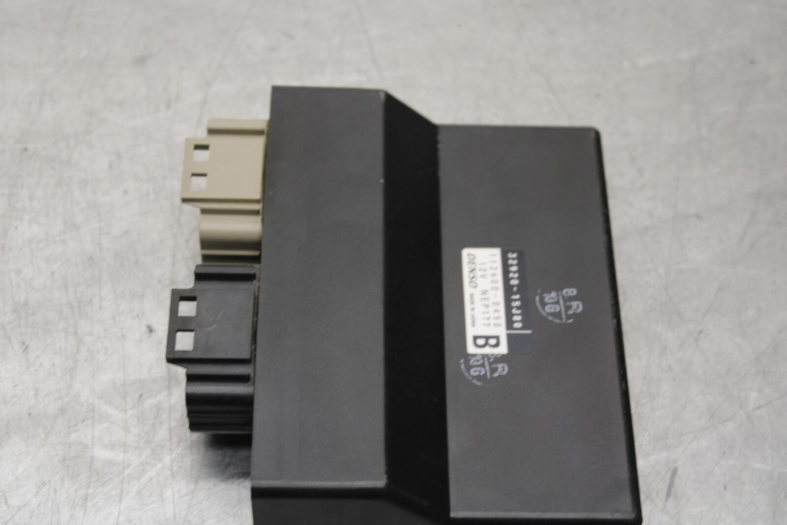 2015 Suzuki GSXR750 ECU COMPUTER CONTROLLER UNIT CDI  32920-15J81 BB595