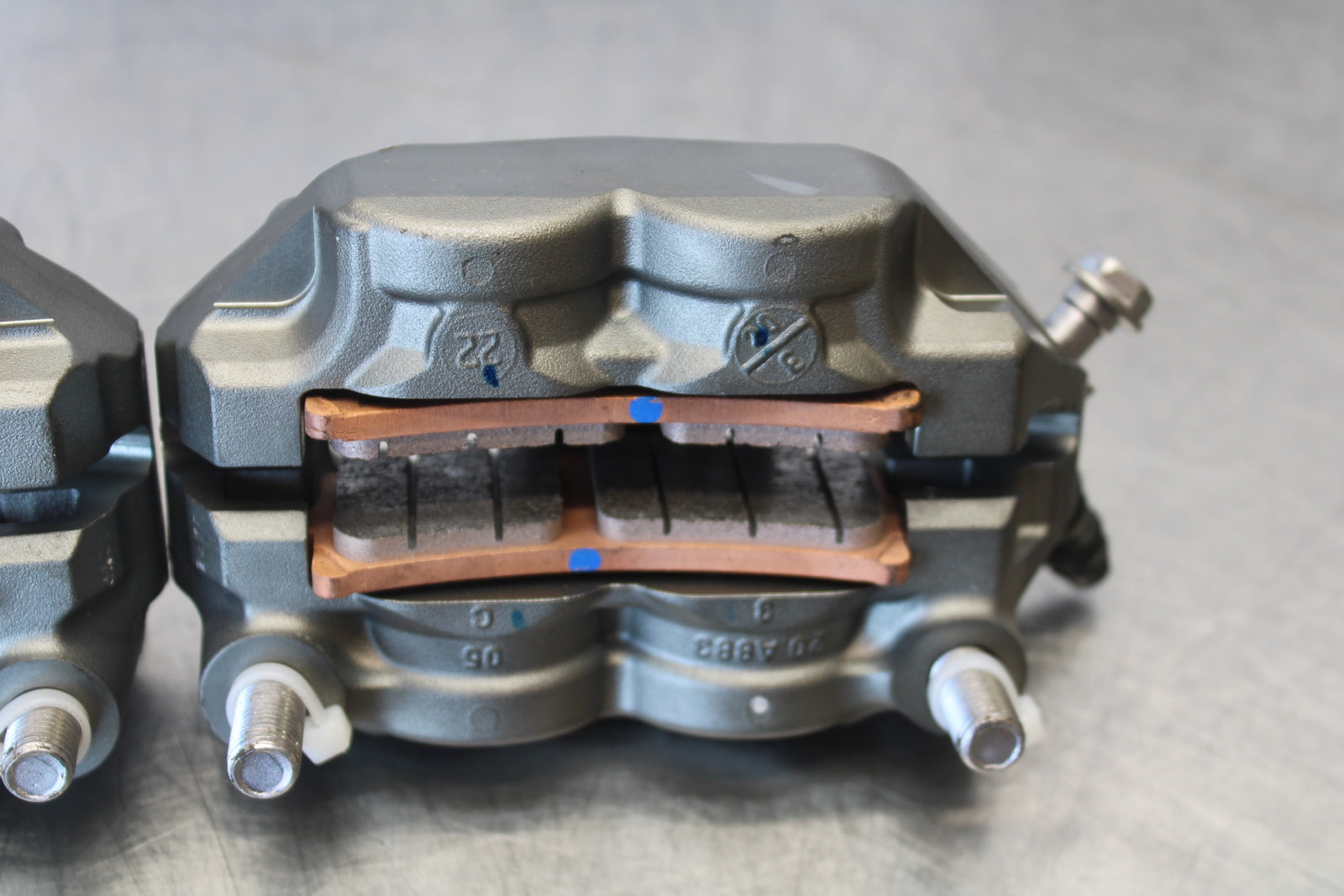 23-24 KAWASAKI NINJA ZX14R NEW!! RIGHT LEFT FRONT BRAKE CALIPER SET PAIR BB169