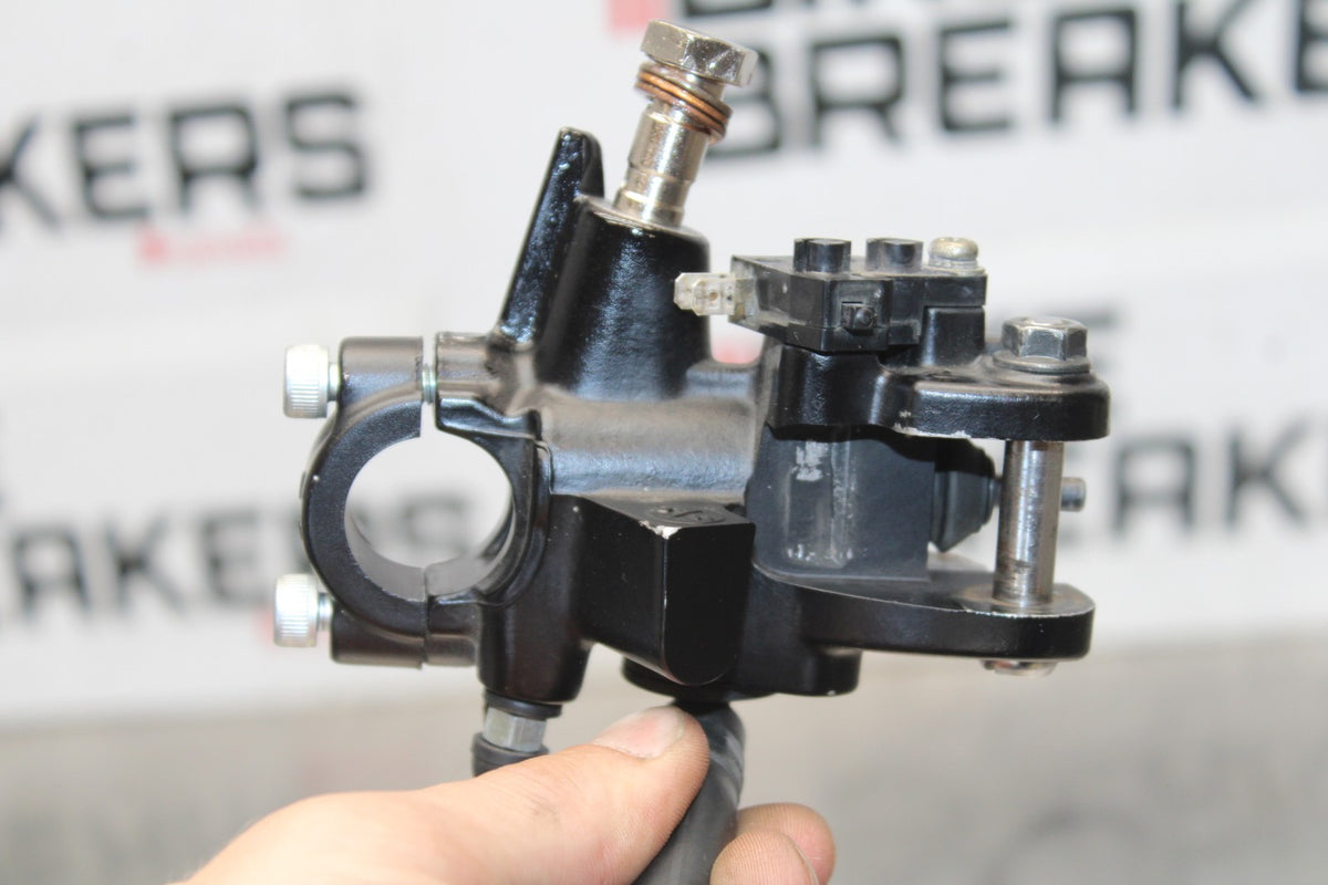 08 KAWASAKI NINJA ZX10R FRONT BRAKE MASTER CYLINDER BB902