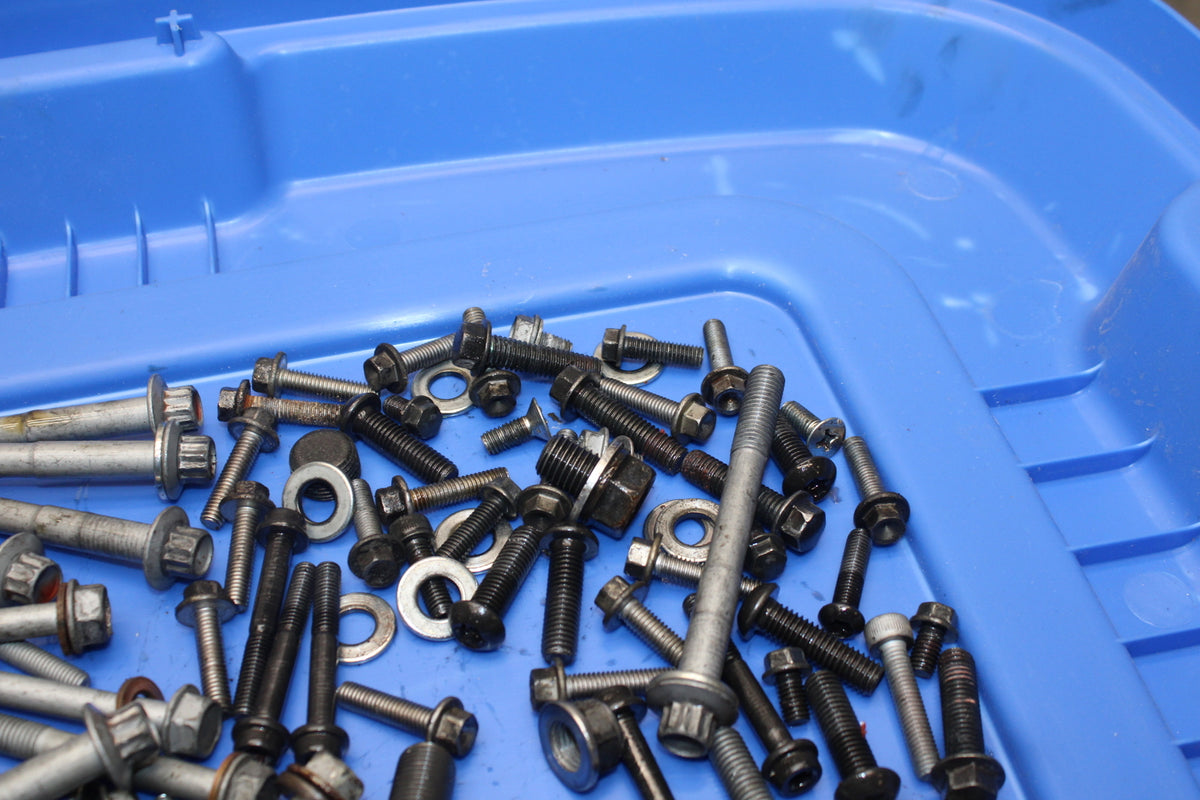 13-18 KAWASAKI NINJA ZX6R ENGINE MOUNTING BOLTS HARDWARE MOTOR SCREWS BB143