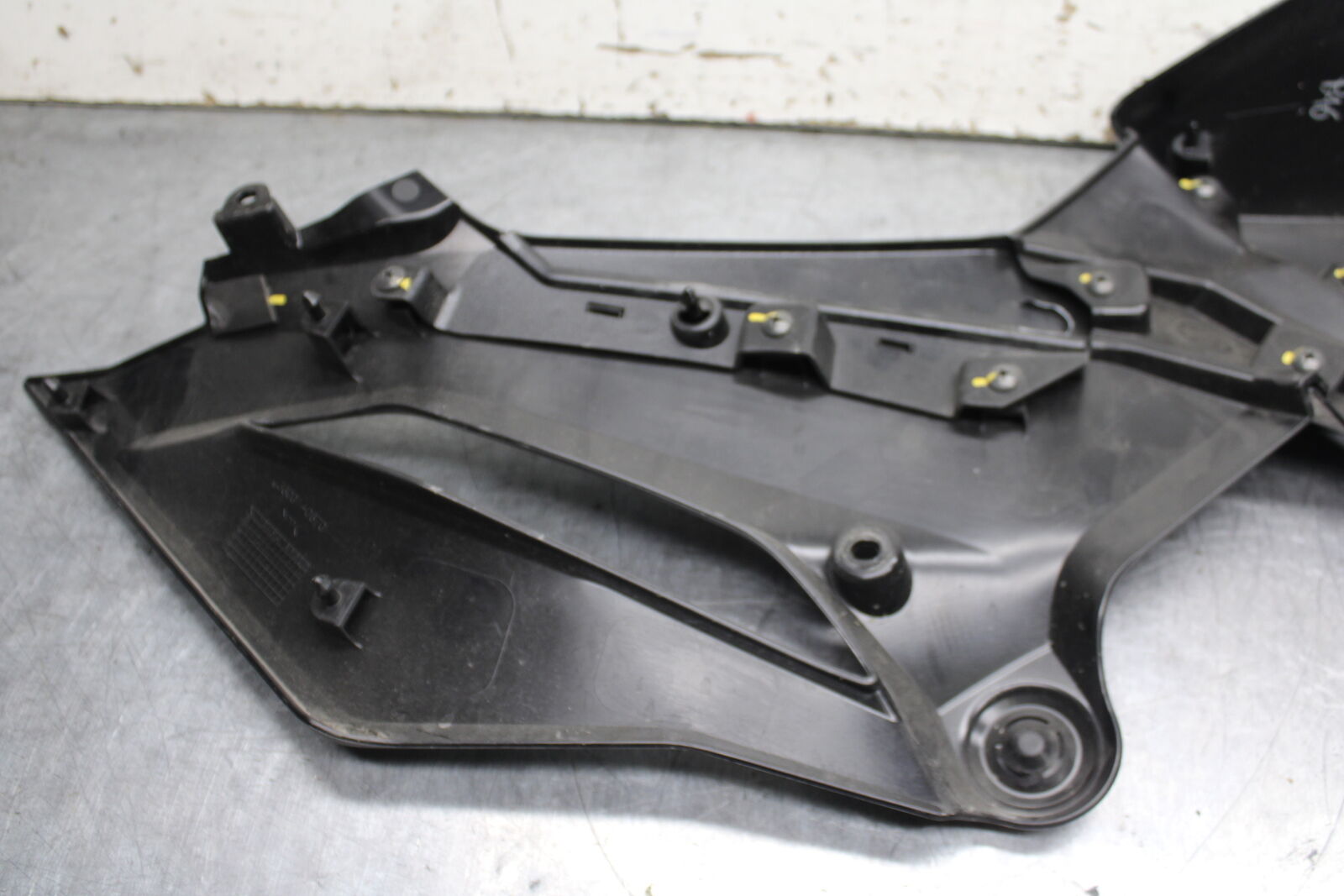 19-22 KAWASAKI Z400 LEFT LOWER MID UPPER SIDE FAIRING COWL BB738