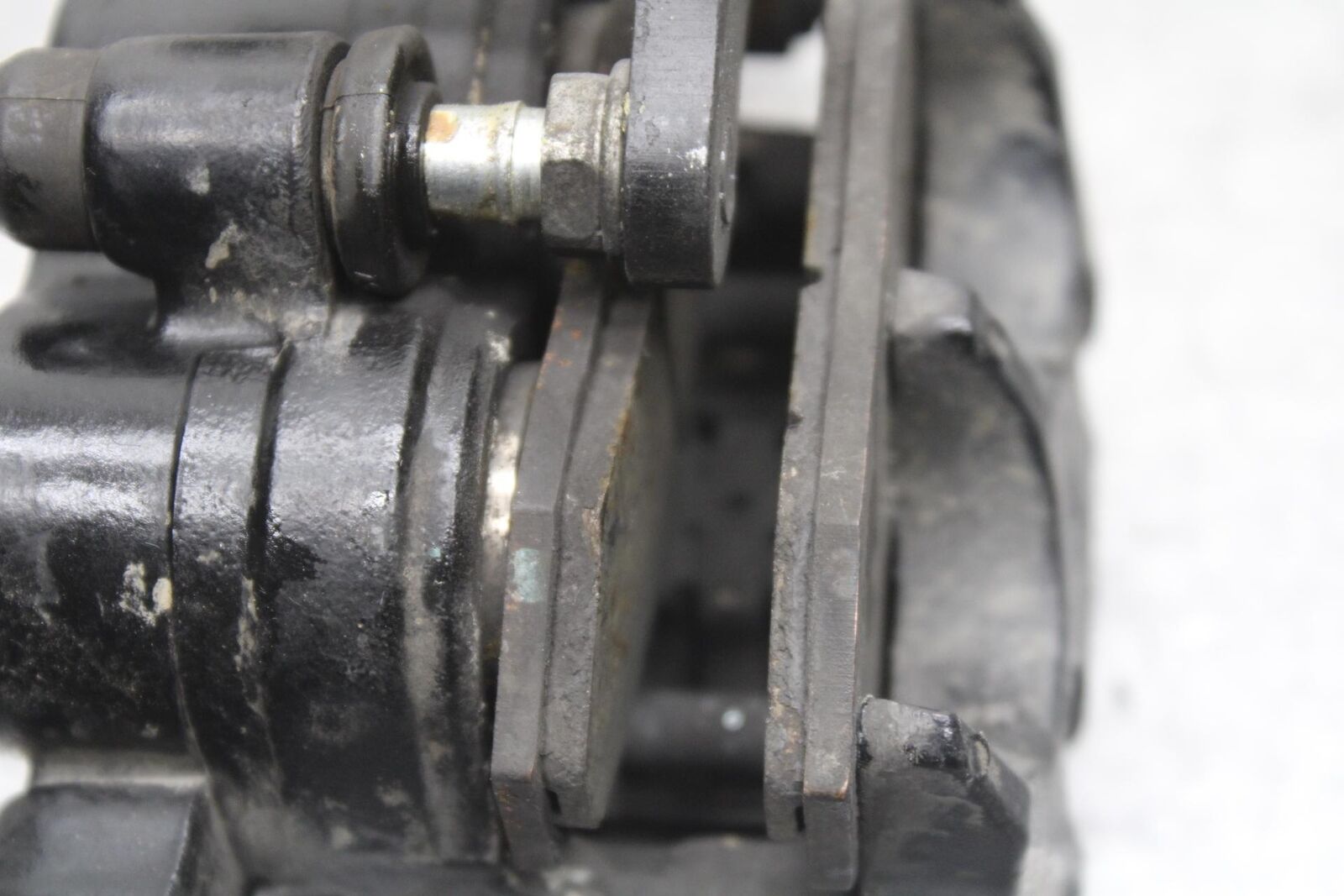 15-16 KAWASAKI EX300 FRONT BRAKE CALIPER BB635