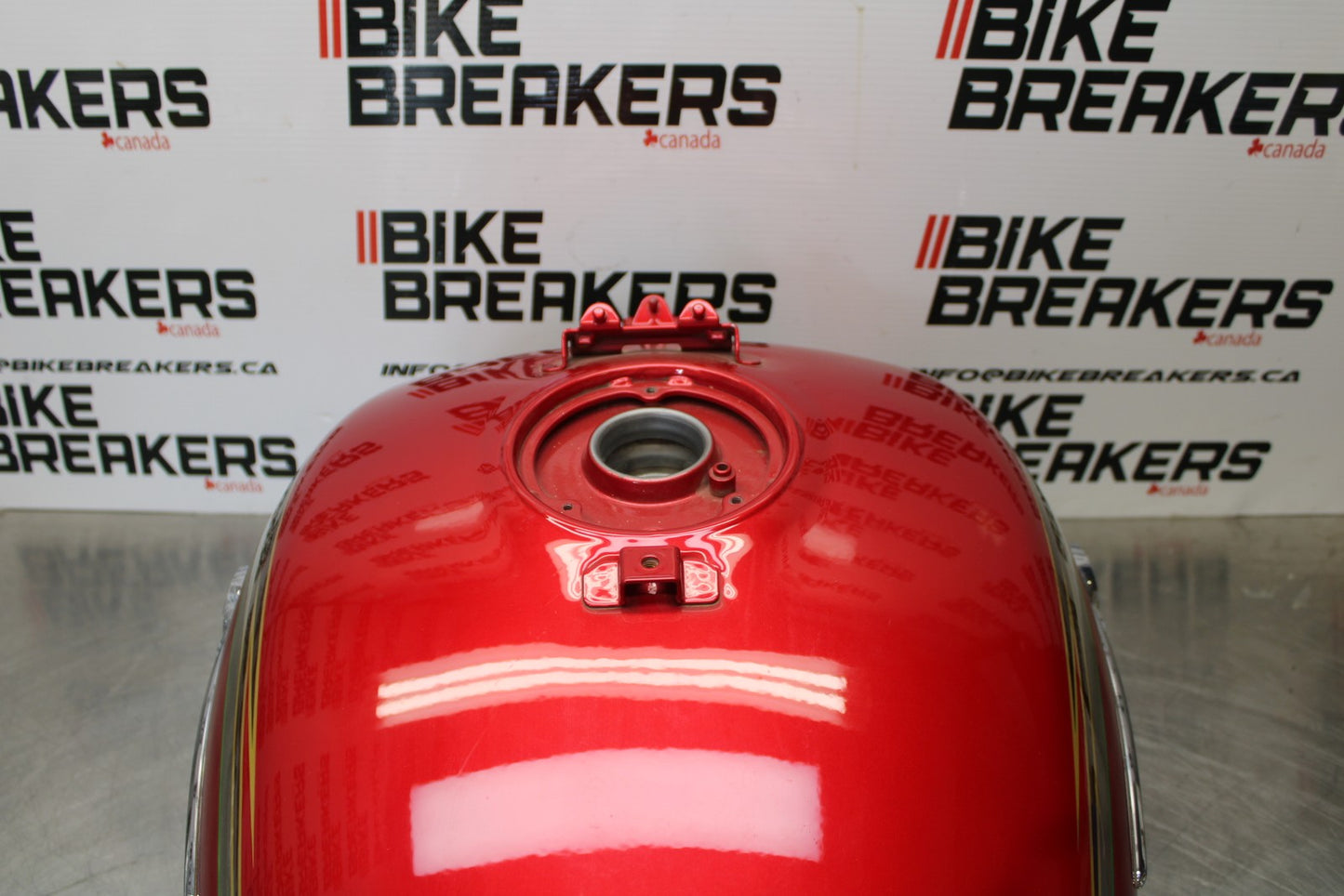 03 KAWASAKI VULCAN 1500 VN1500P MEAN STREAK GAS TANK FUEL PETROL RESERVOIR BB00