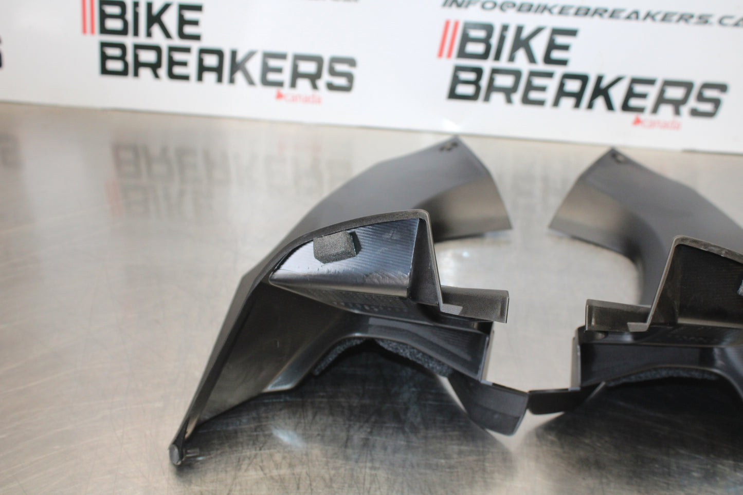 23-24 KAWASAKI NINJA ZX14R NEW!! RIGHT LEFT FRONT DUCT COVERS PANELS COWLS BB169