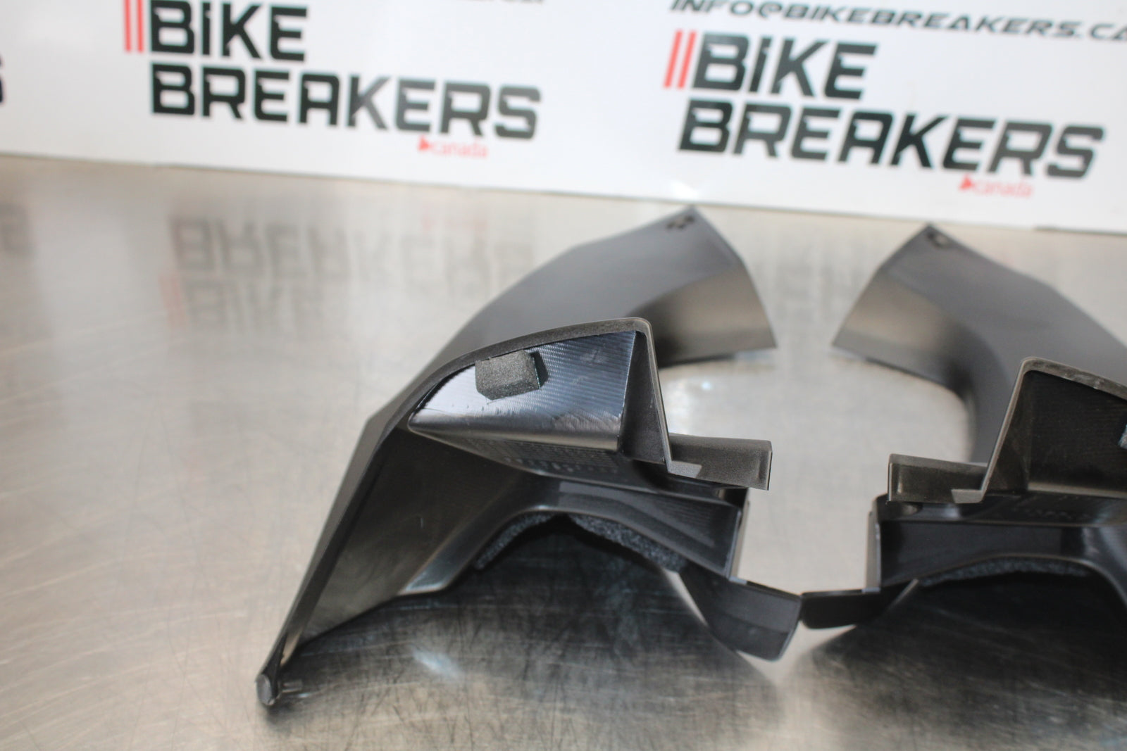 23-24 KAWASAKI NINJA ZX14R NEW!! RIGHT LEFT FRONT DUCT COVERS PANELS COWLS BB169