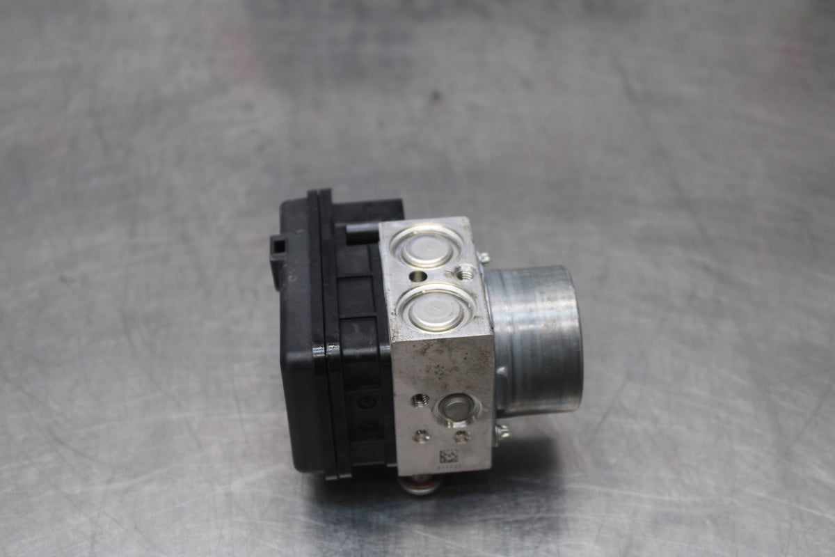 20-23 BMW F900R ABS PUMP UNIT MODULE BB923