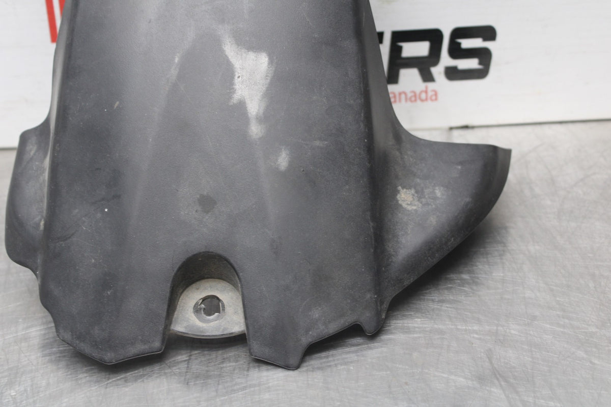06-07 SUZUKI GSXR 600 REAR BACK WHEEL TIRE HUGGER FENDER BB845