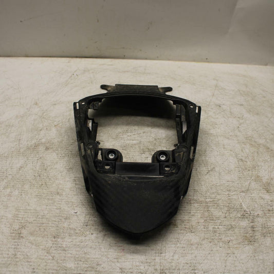 11-19 SUZUKI GSXR600 CENTER REAR BACK TAIL FAIRING COWL BB371