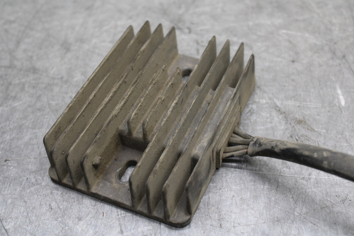 14-16 TRIUMPH AMERICA LT RECTIFIER VOLTAGE REGULATOR BB720