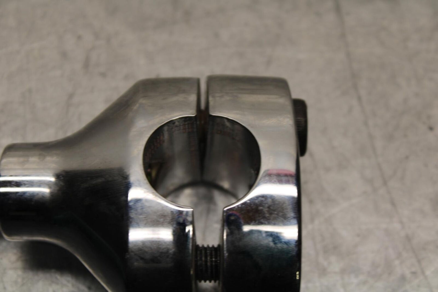 2005 Kawasaki Vulcan 1600 VN1600A Classic HANDLEBAR RISERS BB574