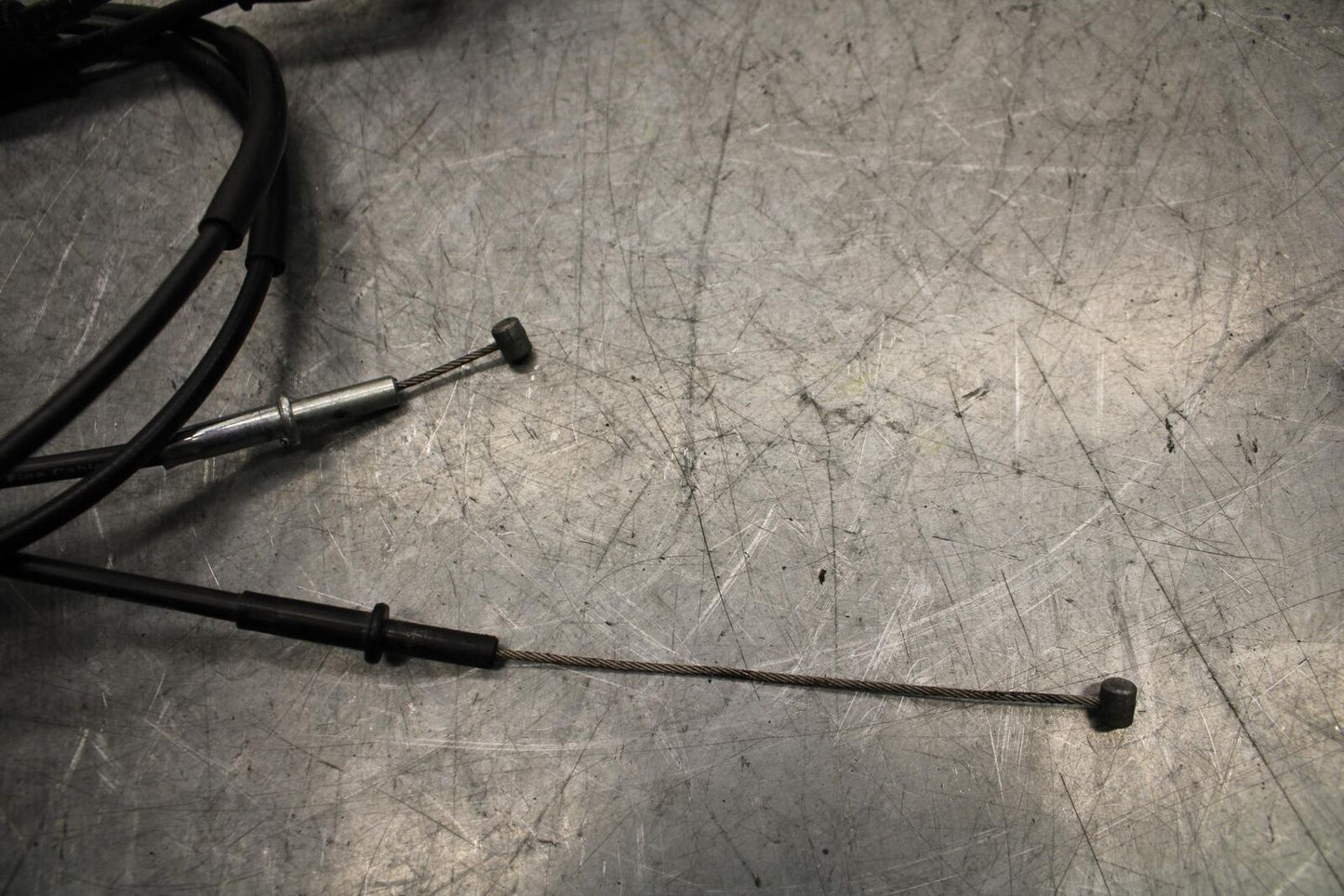 2009 Kawasaki Ninja ZX6R ZX600R THROTTLE CABLE LINE HOUSING GUIDE BB548