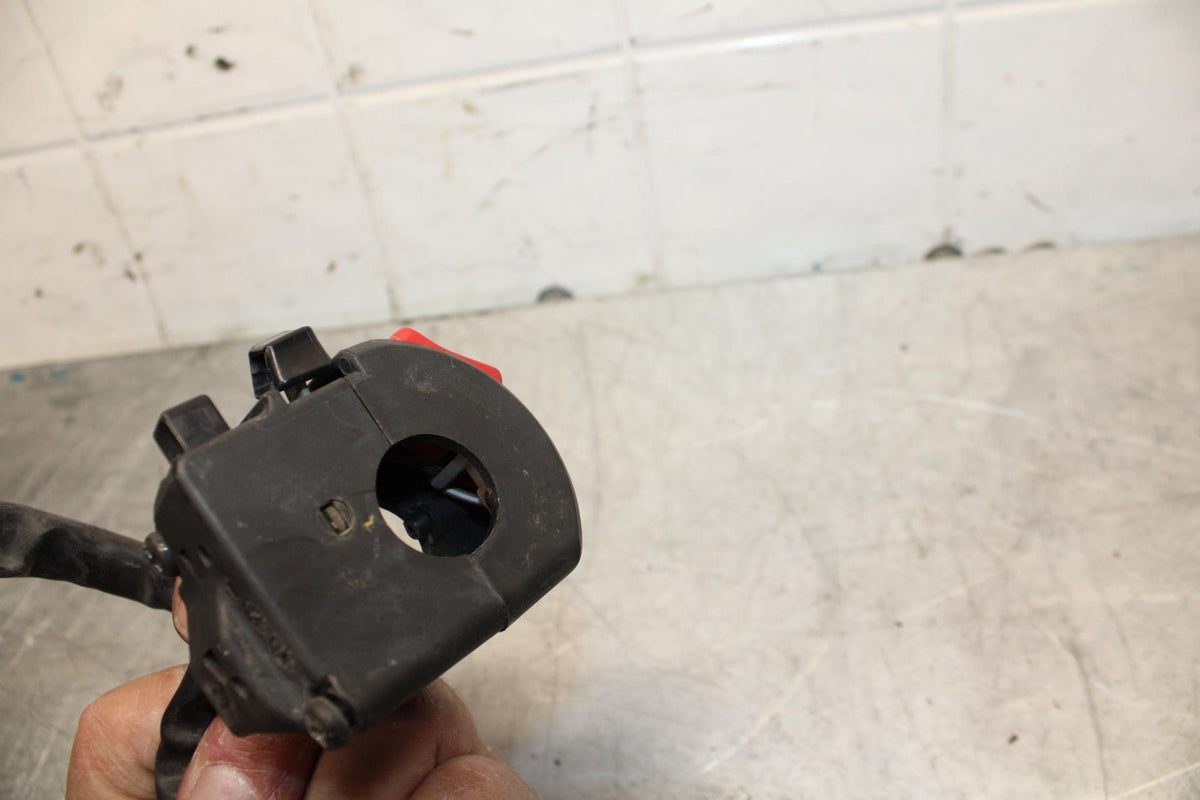 07-08 KAWASAKI CONCOURS 1400 ABS RIGHT CLIP ON HANDLE KILL OFF START SWITCH BB44