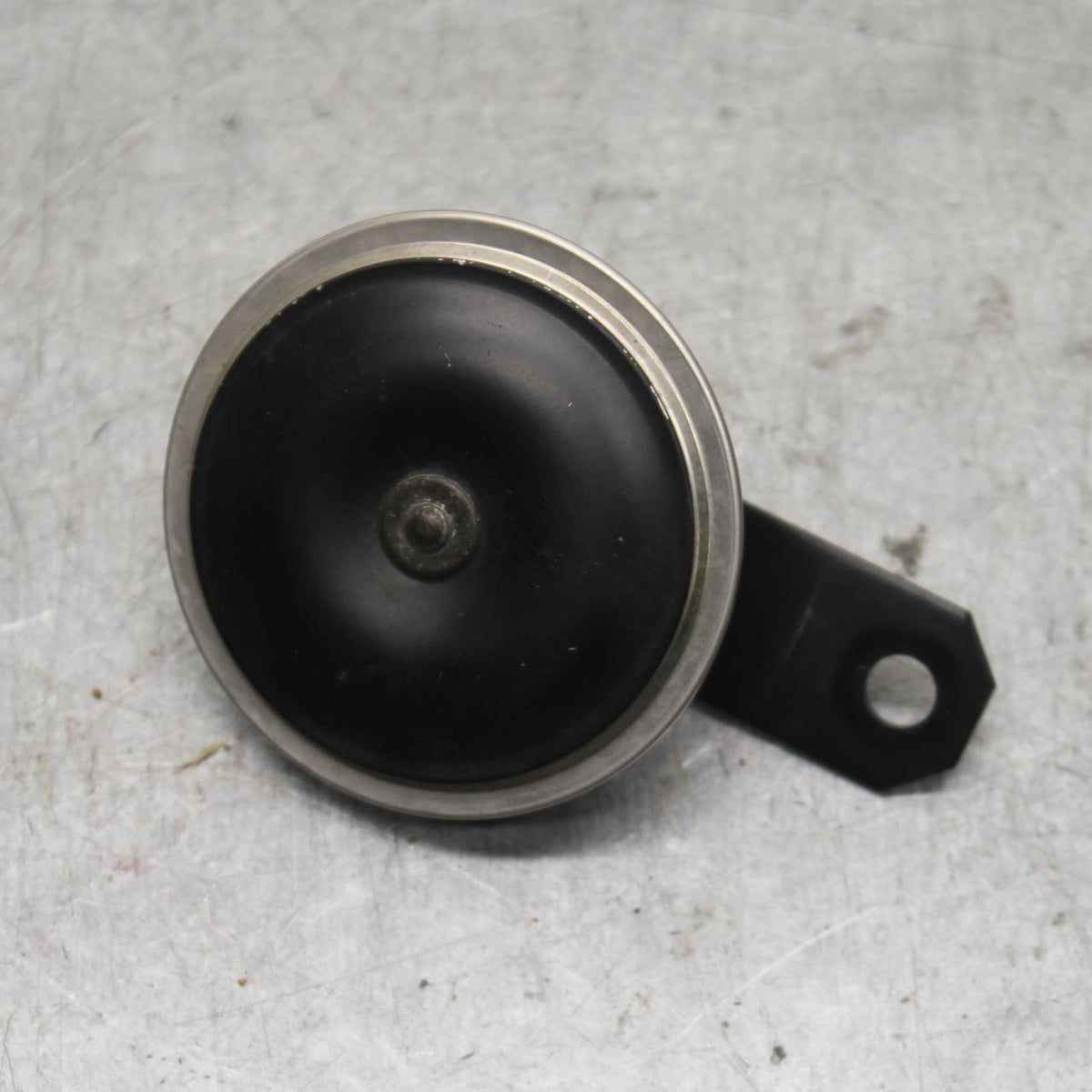 06-07 SUZUKI GSXR750 HORN SIGNAL BB645