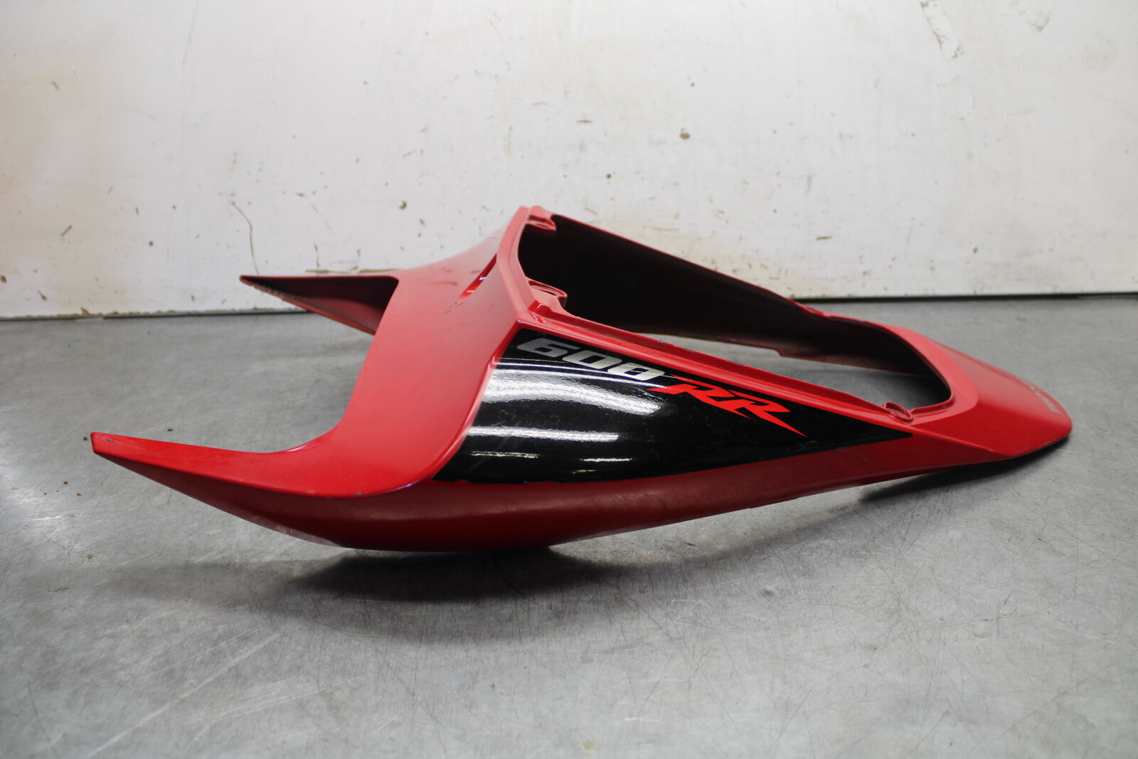 07-12 HONDA CBR600RR REAR BACK TAIL FAIRING COWL SHROUD BB672