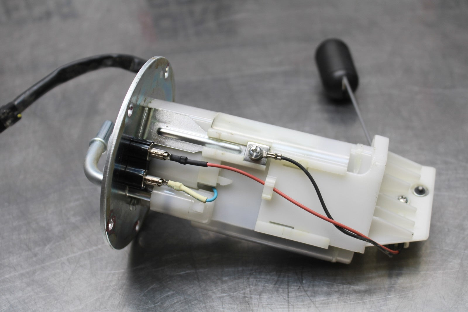 18-23 KAWASAKI NINJA 400 EX400 ABS FUEL PUMP GAS PETROL SENDER UNIT BB177