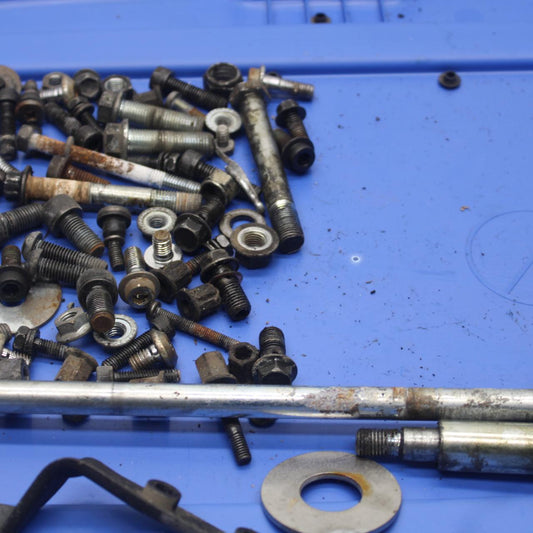 1988 Yamaha FZ600 MISCELLANEOUS BOLTS HARDWARE MOTOR SCREWS BB601