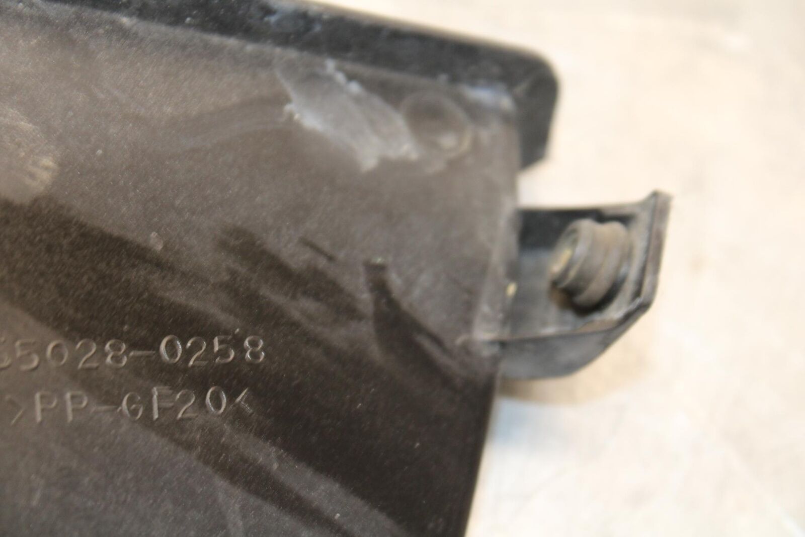 2011 Kawasaki Ninja ZX6R ZX600R LICENSE PLATE LIGHT BB587