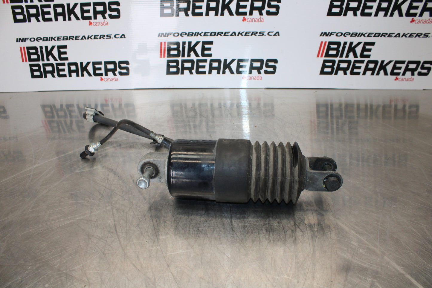 09 YAMAHA ROYAL STAR XVZ1300TF VENTURE REAR BACK SHOCK ABSORBER BB151
