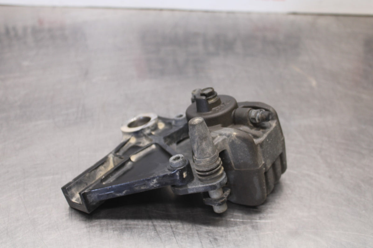 08 KAWASAKI ZX6R REAR BACK BRAKE CALIPER W MOUNT BRACKET BB896