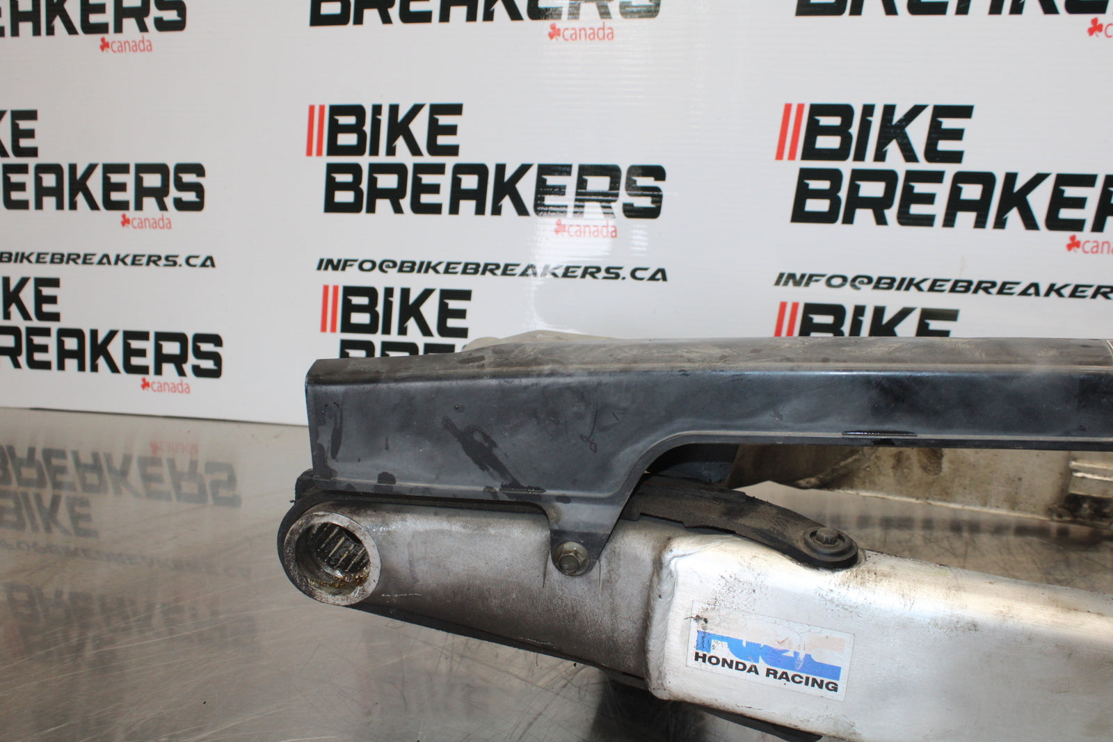 98-05 HONDA SUPER HAWK 1000 VTR1000F REAR SWINGARM BACK SWING ARM BB152