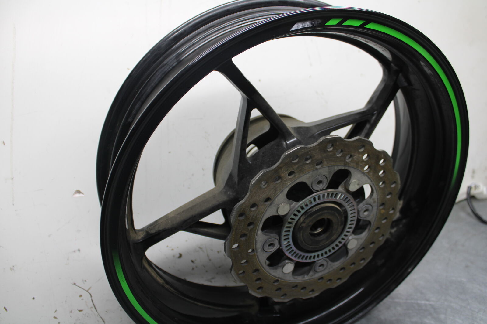 18-24 KAWASAKI NINJA 650 REAR WHEEL BACK RIM BB725