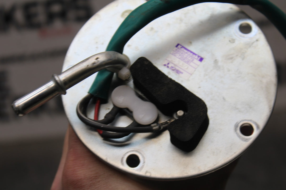 24-25 KAWASAKI NINJA ZX6R FUEL PUMP GAS PETROL SENDER UNIT 49040-0779 BB785