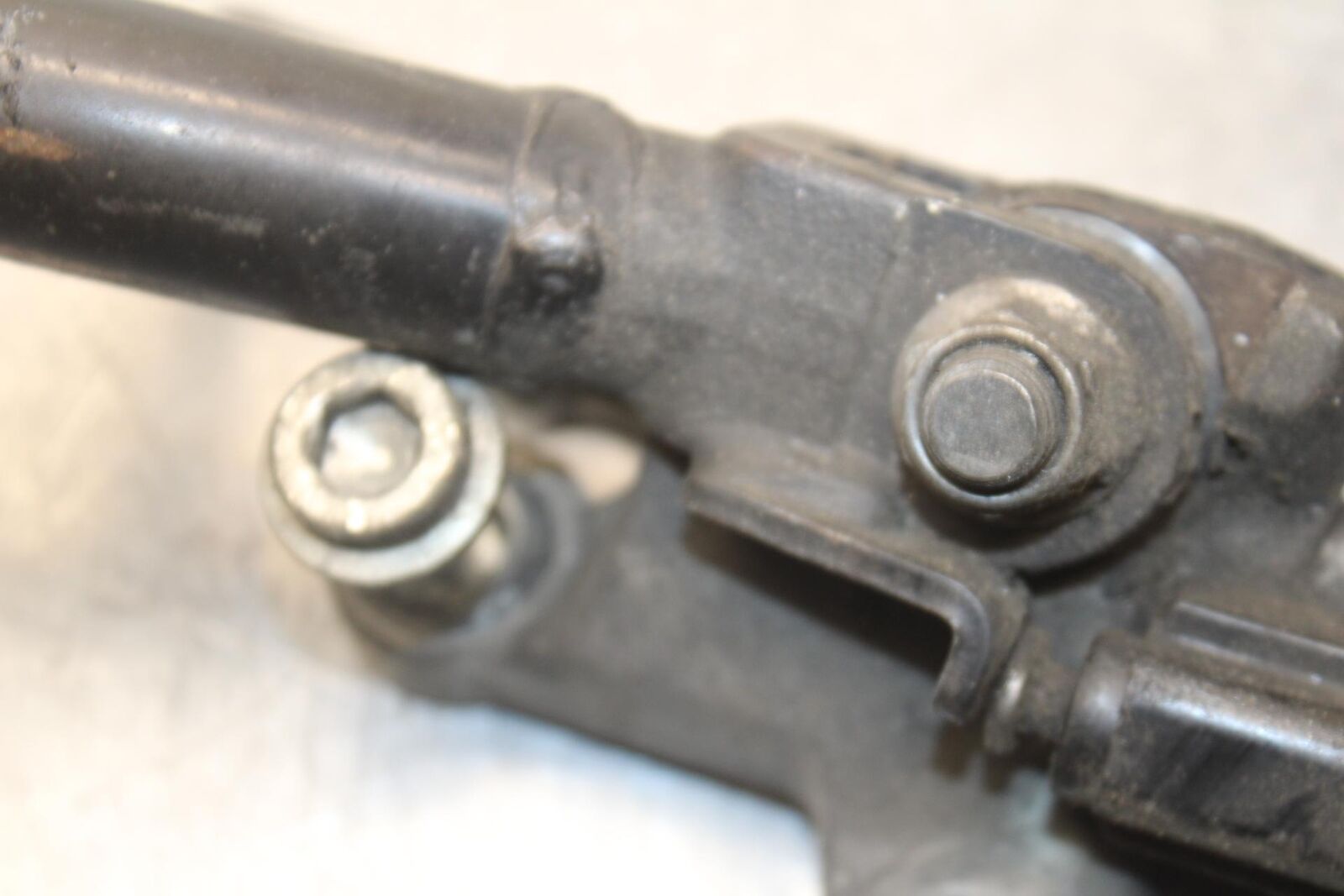 2011 Suzuki GSXR600 KICKSTAND SIDE KICK STAND 42310-14J00 BB602