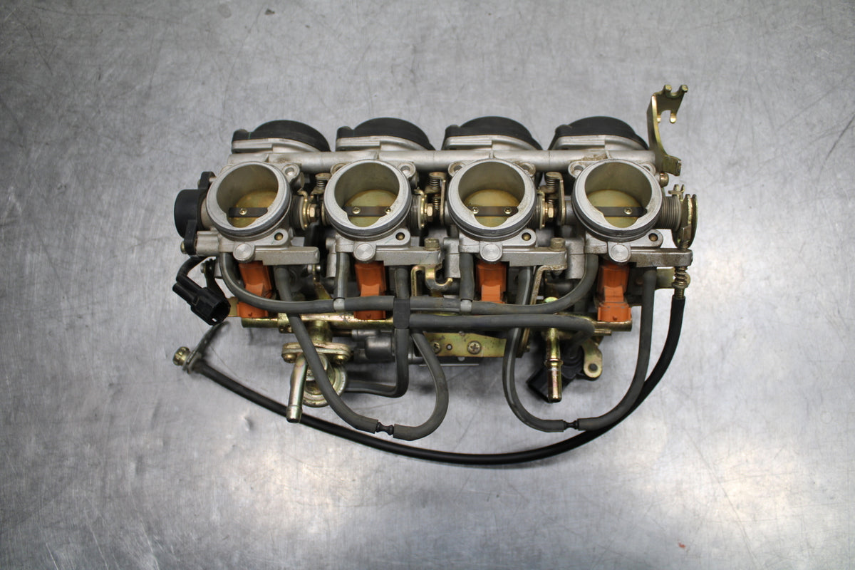 03-05 YAMAHA YZF R6  MAIN FUEL INJECTORS / THROTTLE BODIES BB751