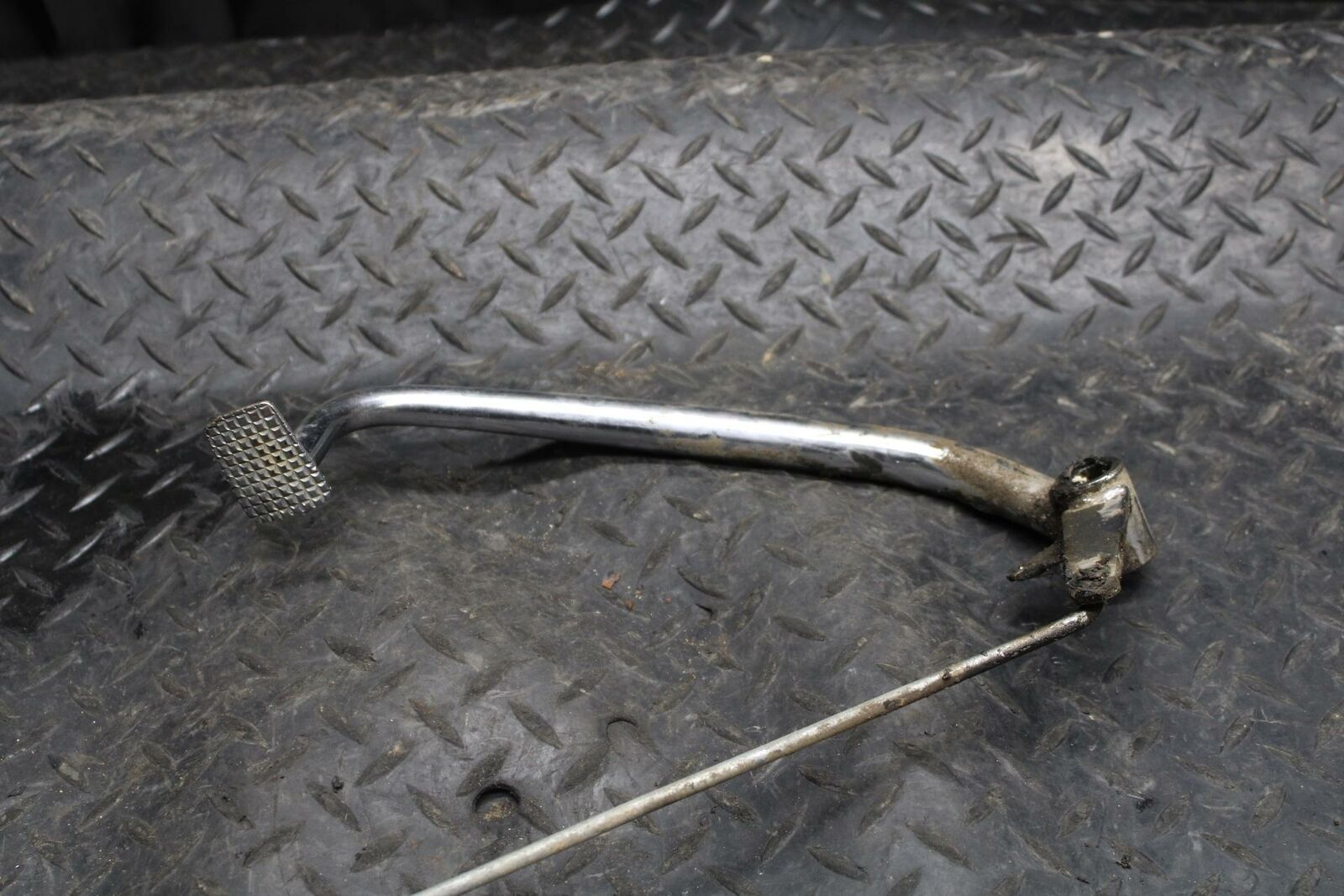 71 YAMAHA L5 RIGHT REARSET BRAKE FOOT PEDAL ROD  BB230