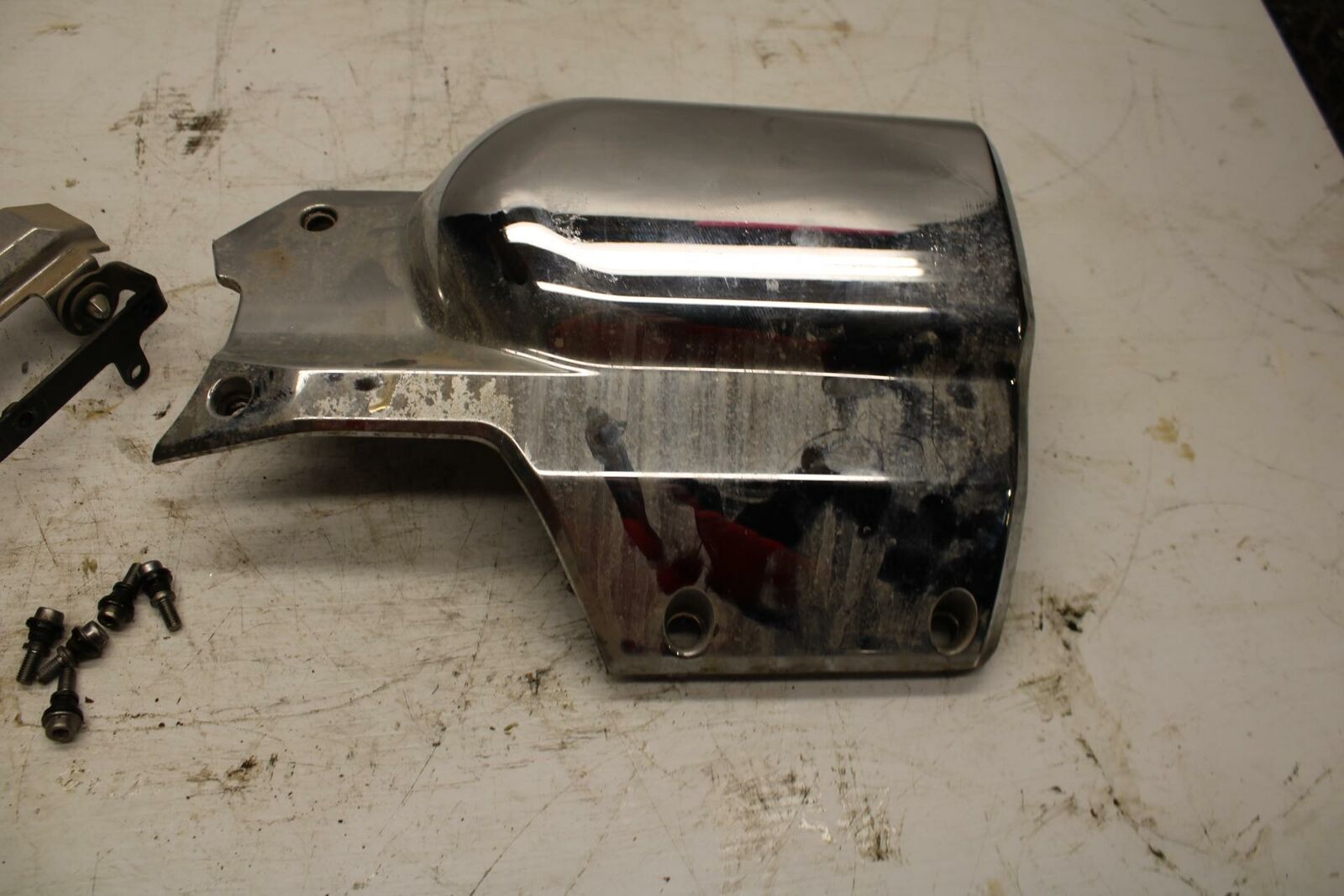 05-07 HONDA VTX1800F2 SIDE ENGINE MOTOR COVER BB351
