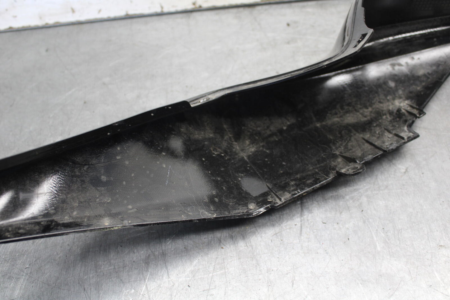 09-12 KAWASAKI NINJA ZX6R RIGHT REAR BACK TAIL FAIRING COWL SHROUD BB698