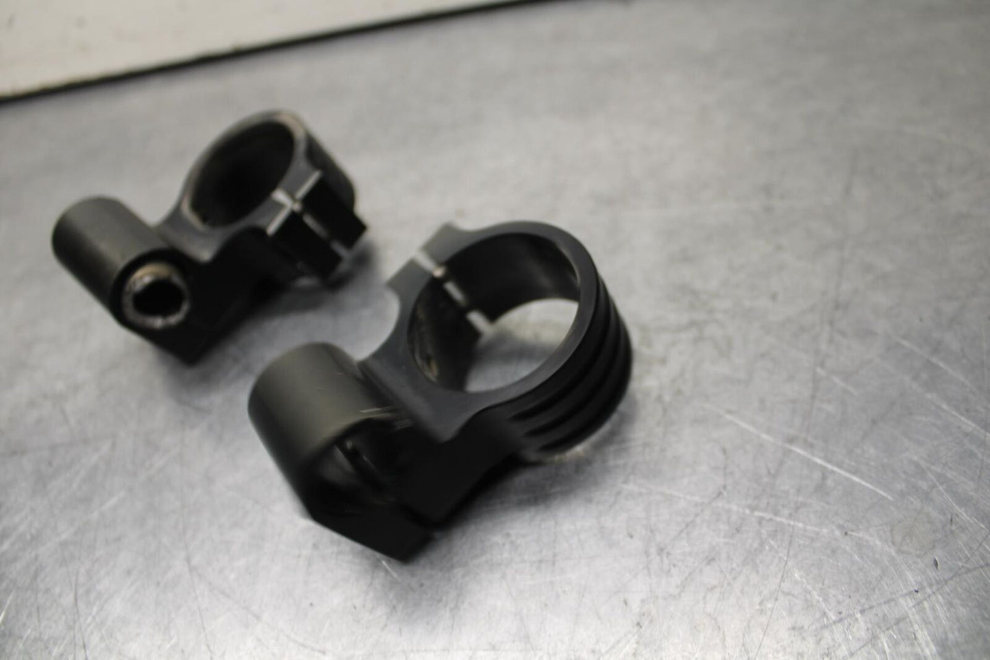 03-04 HONDA CBR600RR AFTERMARKET LEFT RIGHT CLIP ON ONS HANDLEBARS PAIR BB614