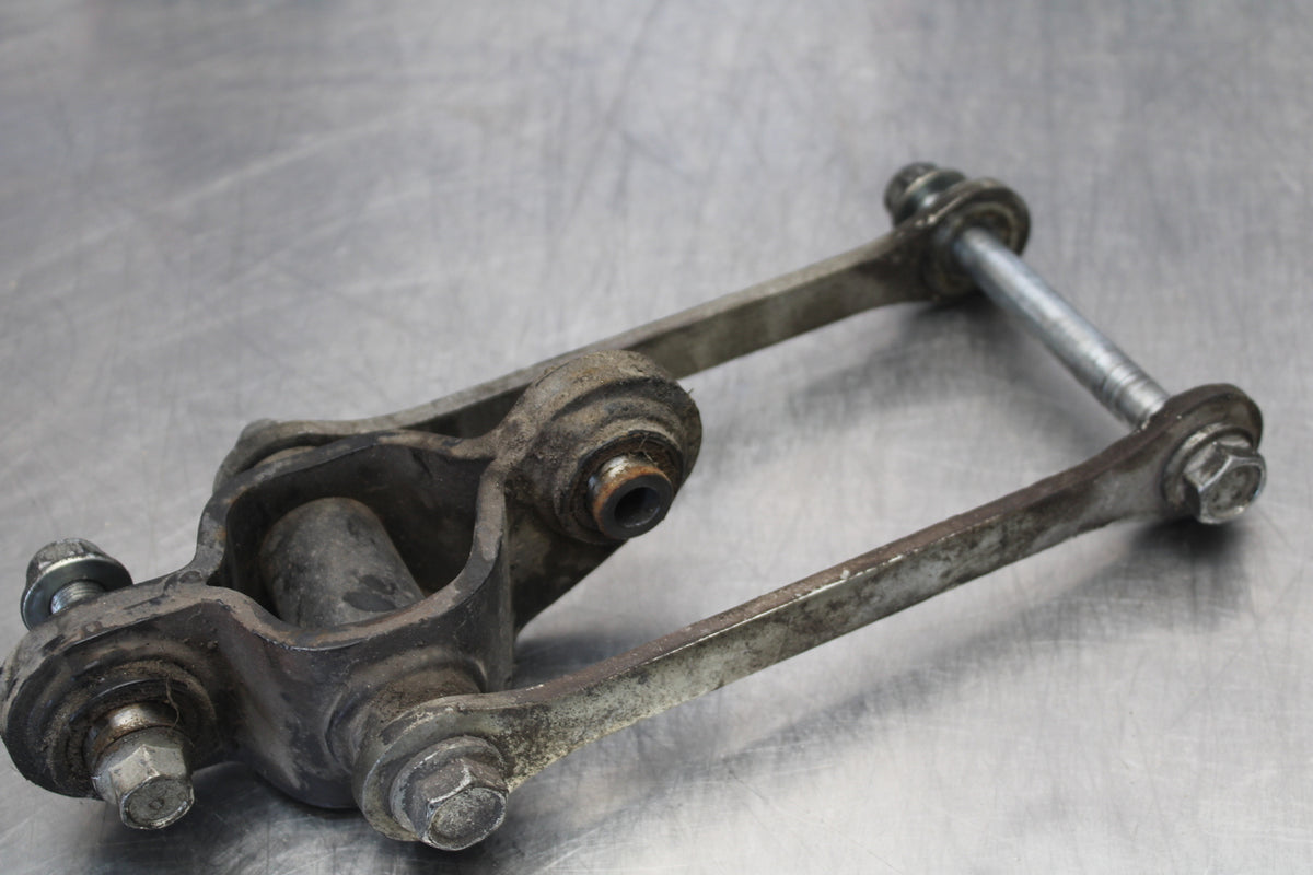 04-09 SUZUKI GS500F REAR DOGBONE SHOCK LINKAGE LINK BB165