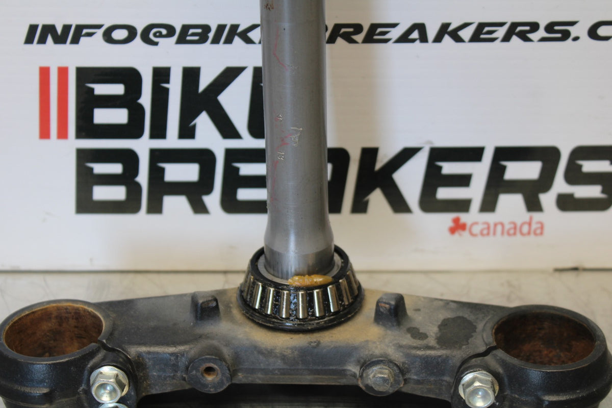 10 SUZUKI SV650 FRONT FORKS CLAMP LOWER TRIPLE TREE STEM BB181