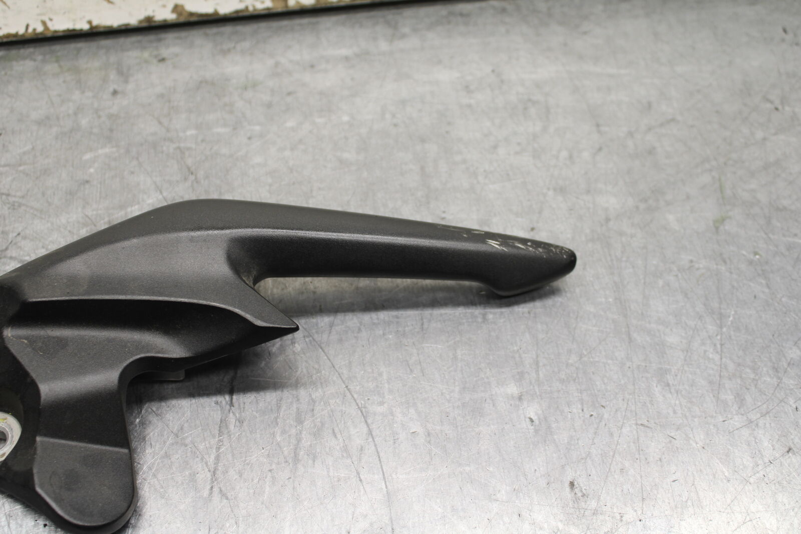 15-16 HONDA CB300F PASSENGER REAR SEAT GRAB BAR HANDLE SET BB740