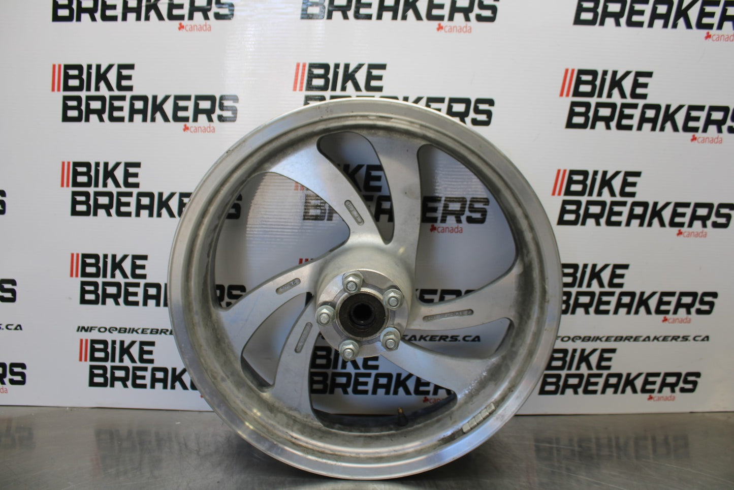05-06 VICTORY KINGPIN DELUXE REAR WHEEL BACK RIM BB195