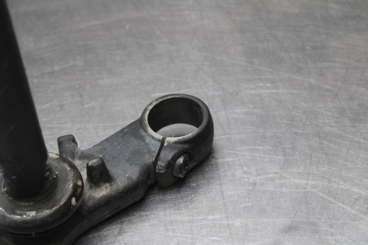 96 KAWASAKI NINJA 500 EX500A FRONT FORKS CLAMP LOWER TRIPLE TREE STEM BB768