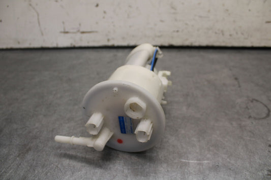07-08 YAMAHA YZF R1 FUEL PUMP GAS PETROL SENDER UNIT 4C8-13907-01-00 BB675