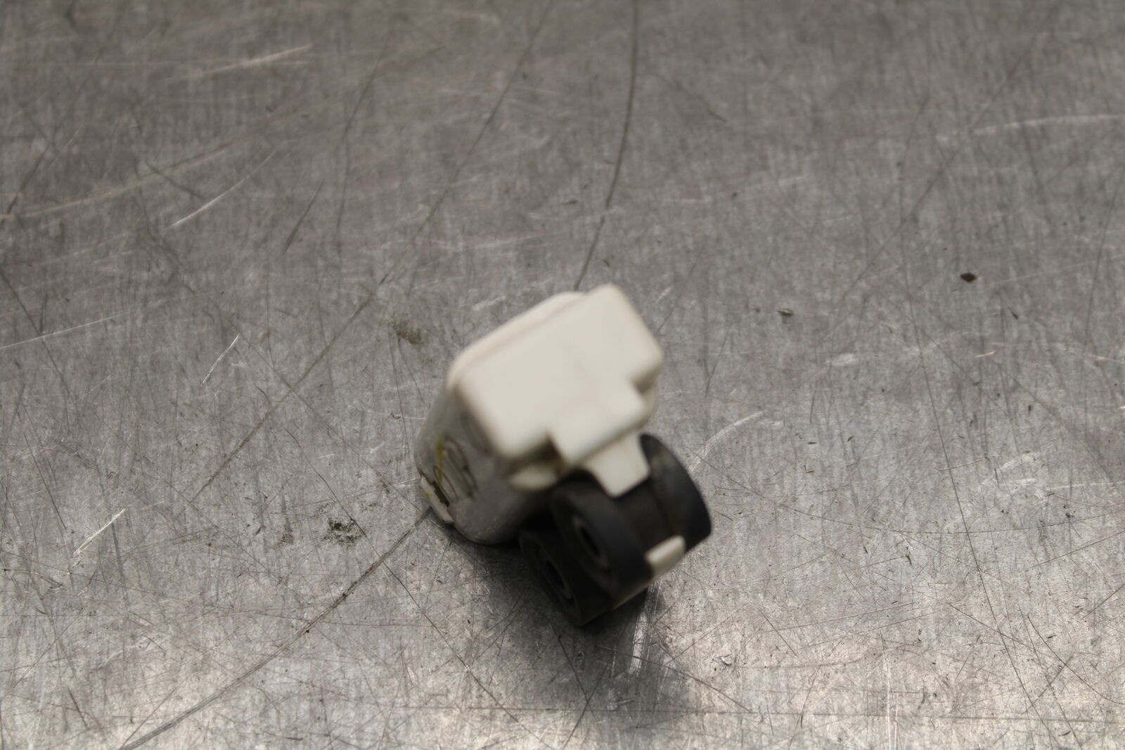 19-24 YAMAHA R3 TIP OVER BANK ANGLE CRASH SENSOR SWITCH  BB736