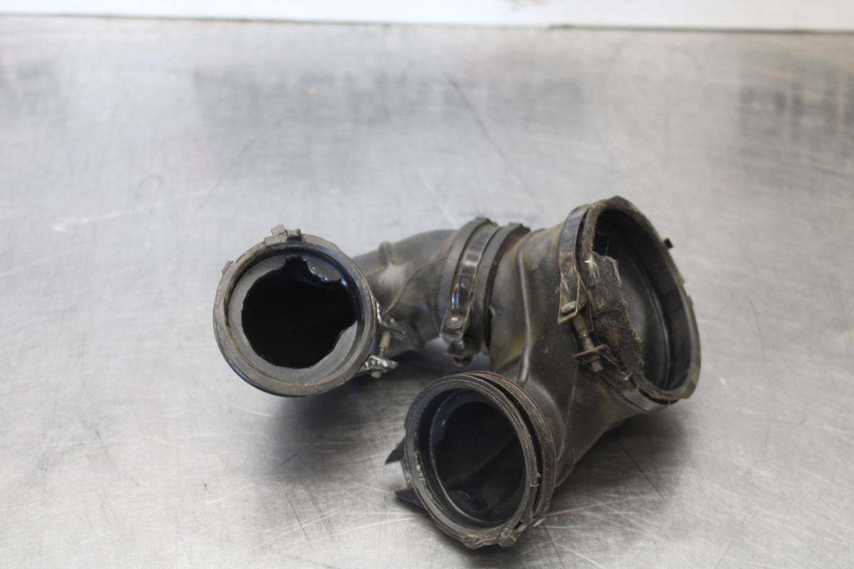 95 HONDA SHADOW 1100 AIR INTAKE BOOT BB885