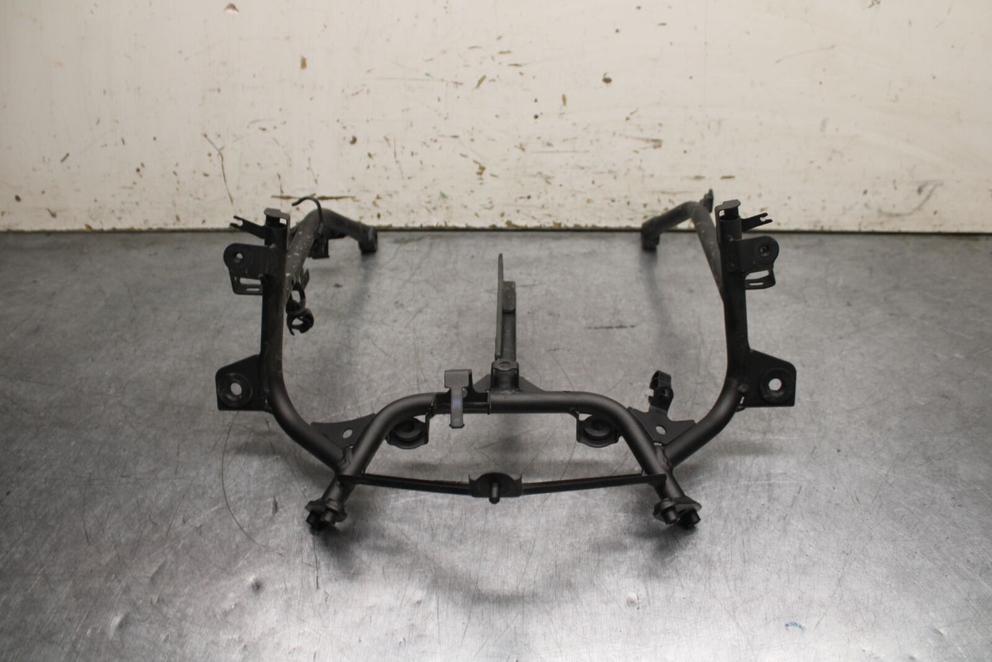 18-23 KAWASAKI NINJA 400 EX400 UPPER FAIRING MIRROR GAUGES STAY BRACKET  BB747