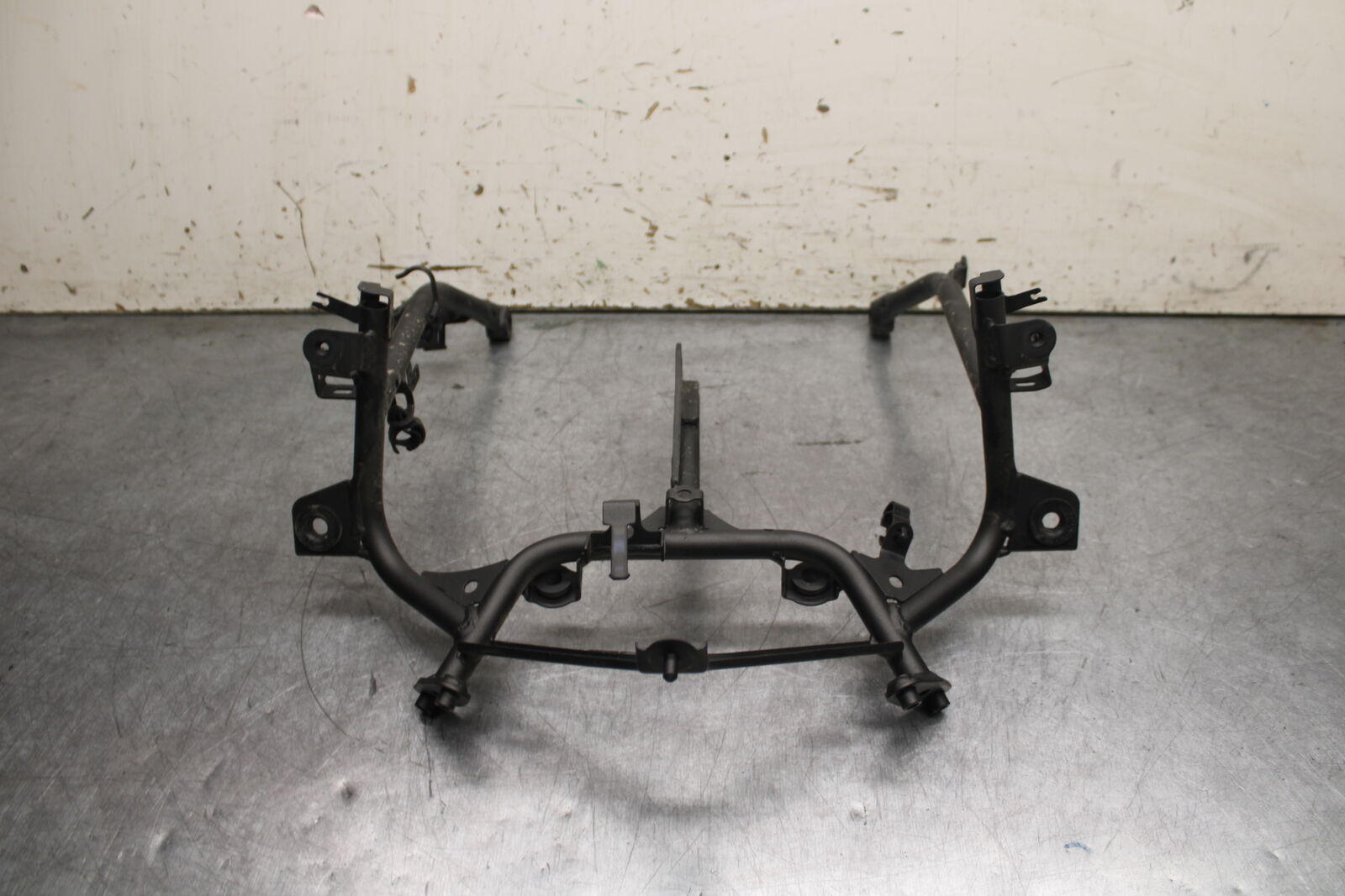 18-23 KAWASAKI NINJA 400 EX400 UPPER FAIRING MIRROR GAUGES STAY BRACKET  BB747