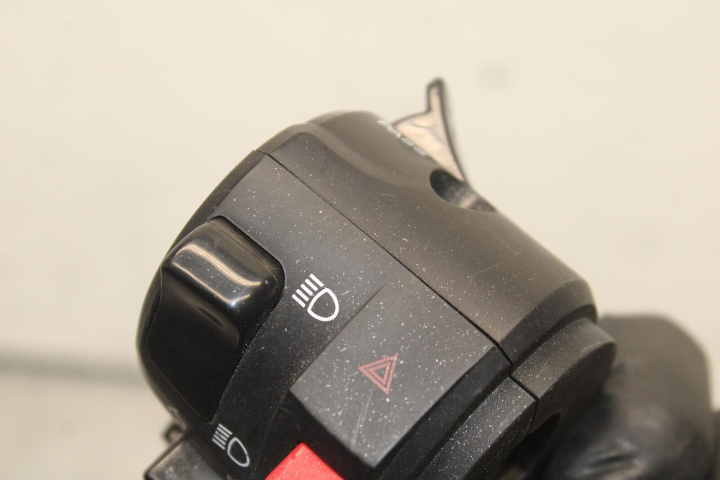 12-17 KAWASAKI ER-6N Z650 LEFT CLIP ON HANDLE HORN SIGNALS SWITCH  BB607