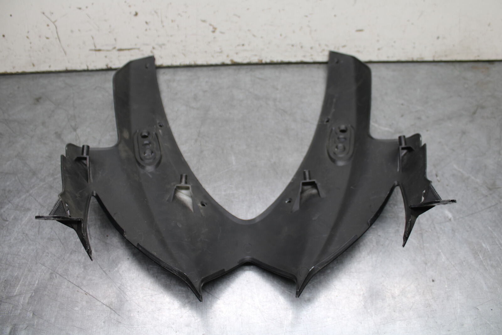 08-10 SUZUKI GSXR 600  FRONT UPPER NOSE FAIRING COWL SHROUD BB101