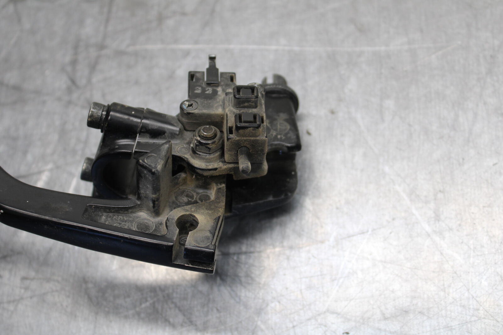 19-22 KAWASAKI Z400 CLUTCH PERCH MOUNT WITH LEVER  BB708